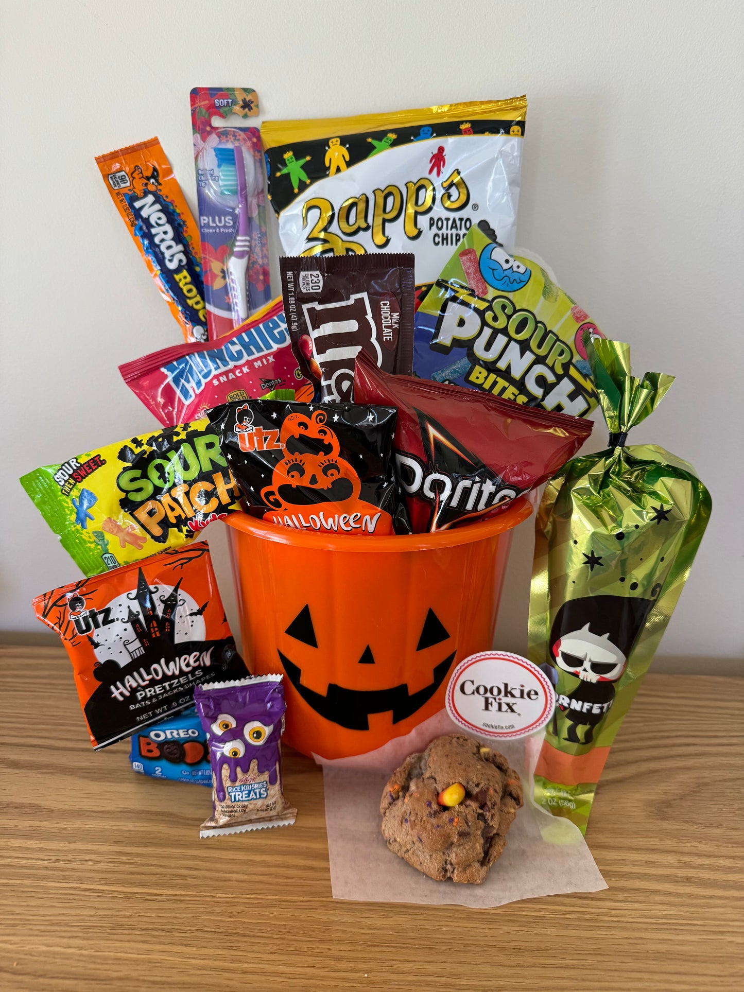 Halloween Boo Bucket (includes delivery)